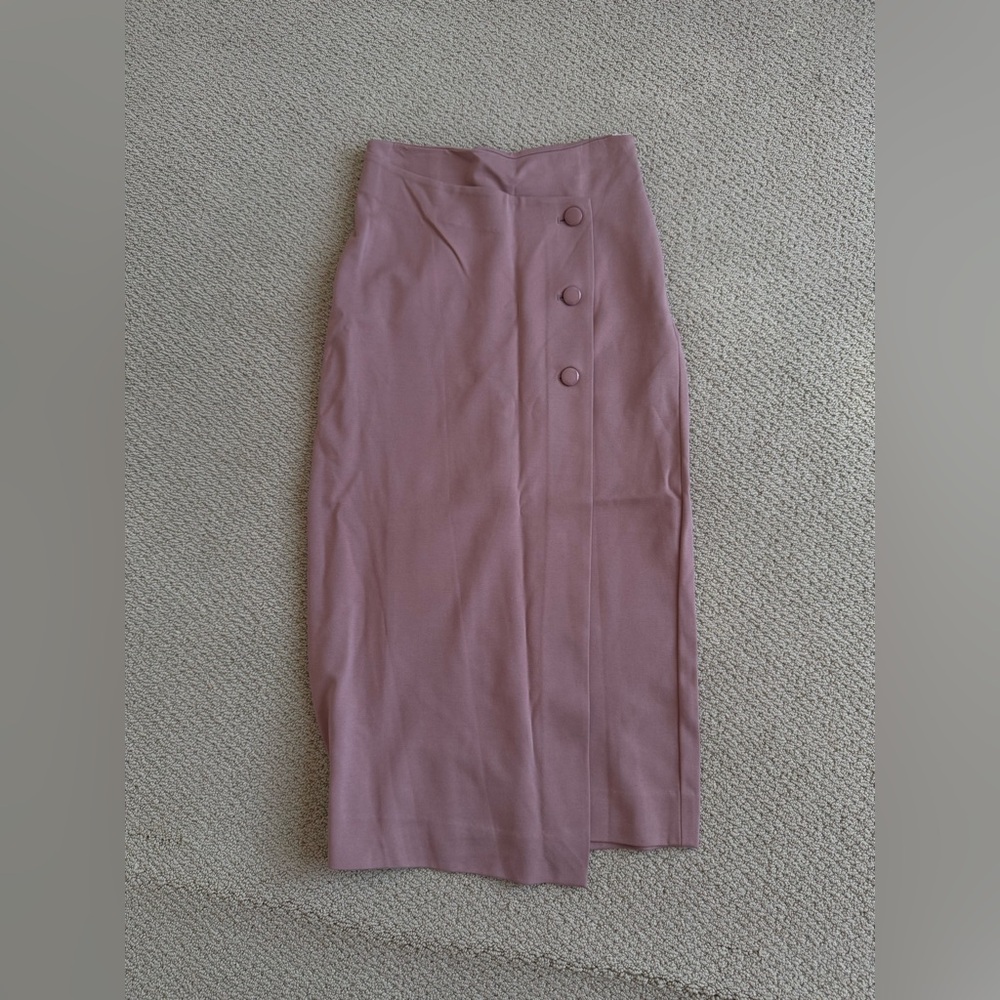 Aritzia Babaton Billy skirt - Picture 4 of 7